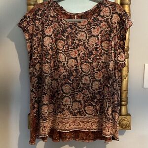 Free People cuff sleeve t-shirt tunic.  Great boho material rust/navy/cream